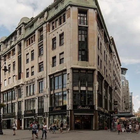 Lovely With A View On Vorosmarty Square Apartment